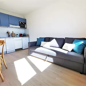 lannecien-centre-ville-netflix-wifi-disney.hotels-rhonealpes.com/
